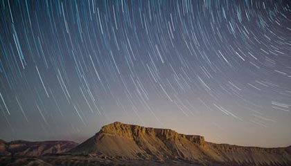 爱游戏娱乐平台-特色极限攀爬——高空钢索挑战活动火热进行，高空攀岩绳索上升工具用法