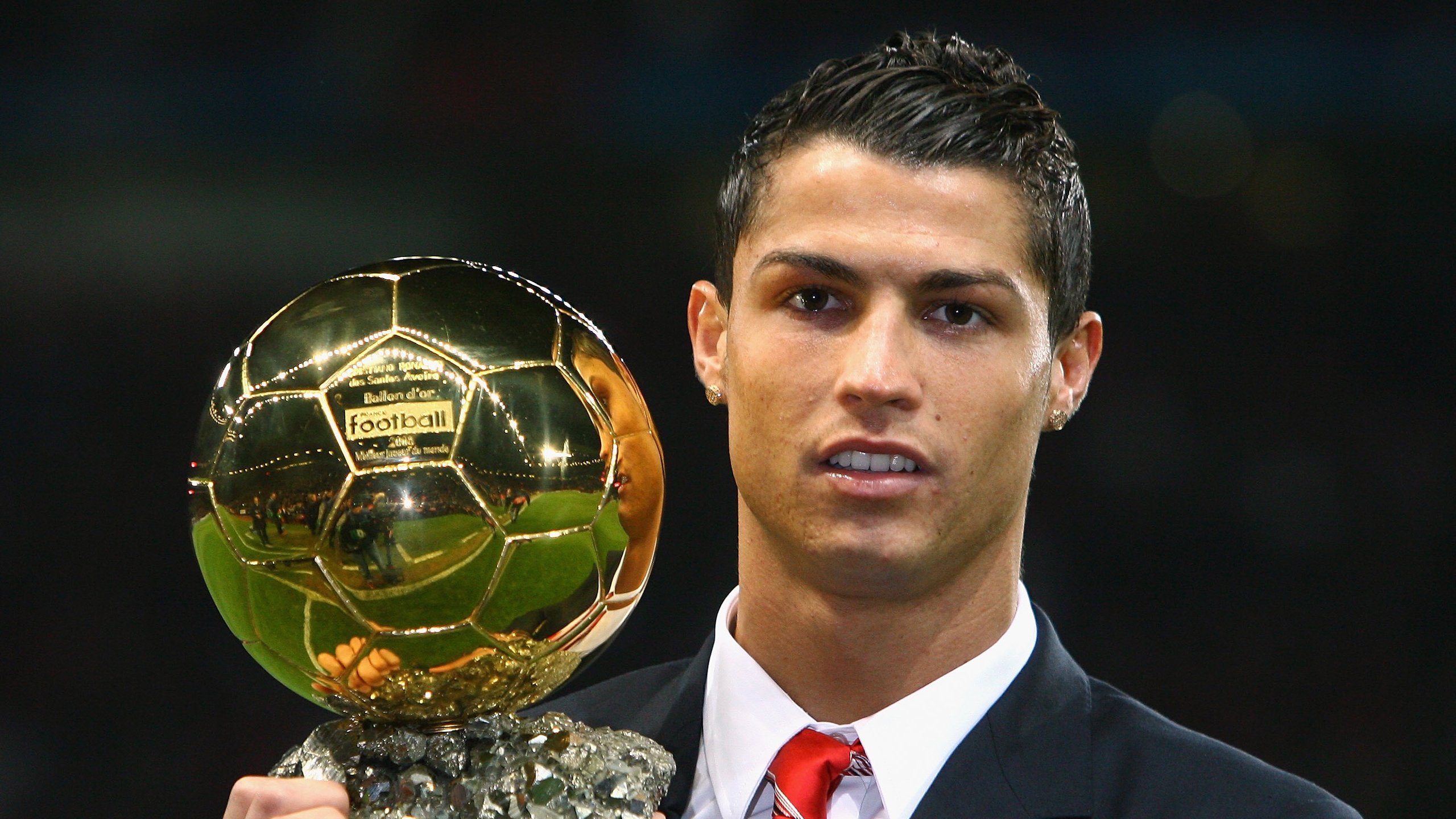 AYX体育官网-亚冠联赛中国足球惨败 球员心态成隐患，亚冠中国球队怎么回事